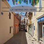 Emma Quartier Historique à 400m De La Appartement Saint-Raphaël