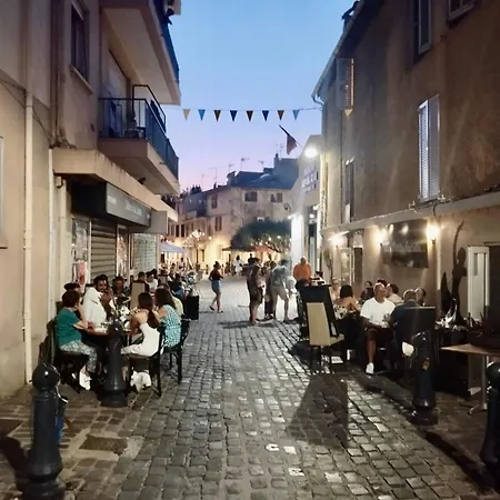 Apartament Emma Quartier Historique A 400m De La Saint-Raphaël